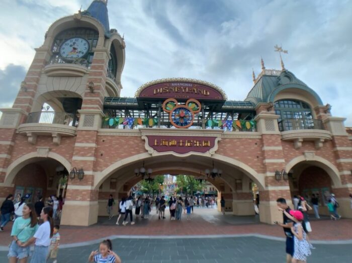 上海ディズニーランド子連れ旅行記 3泊4日まとめブログ 公式ホテル宿泊 ソアリンのファストパスの取り方 陸マイラー始めるなら マイルの錬金術師